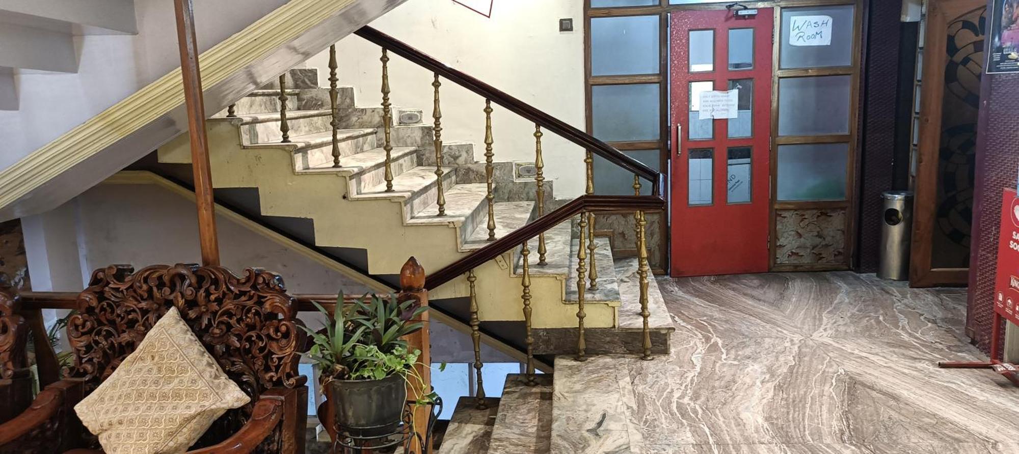 Hotel Assembly Shillong Luaran gambar