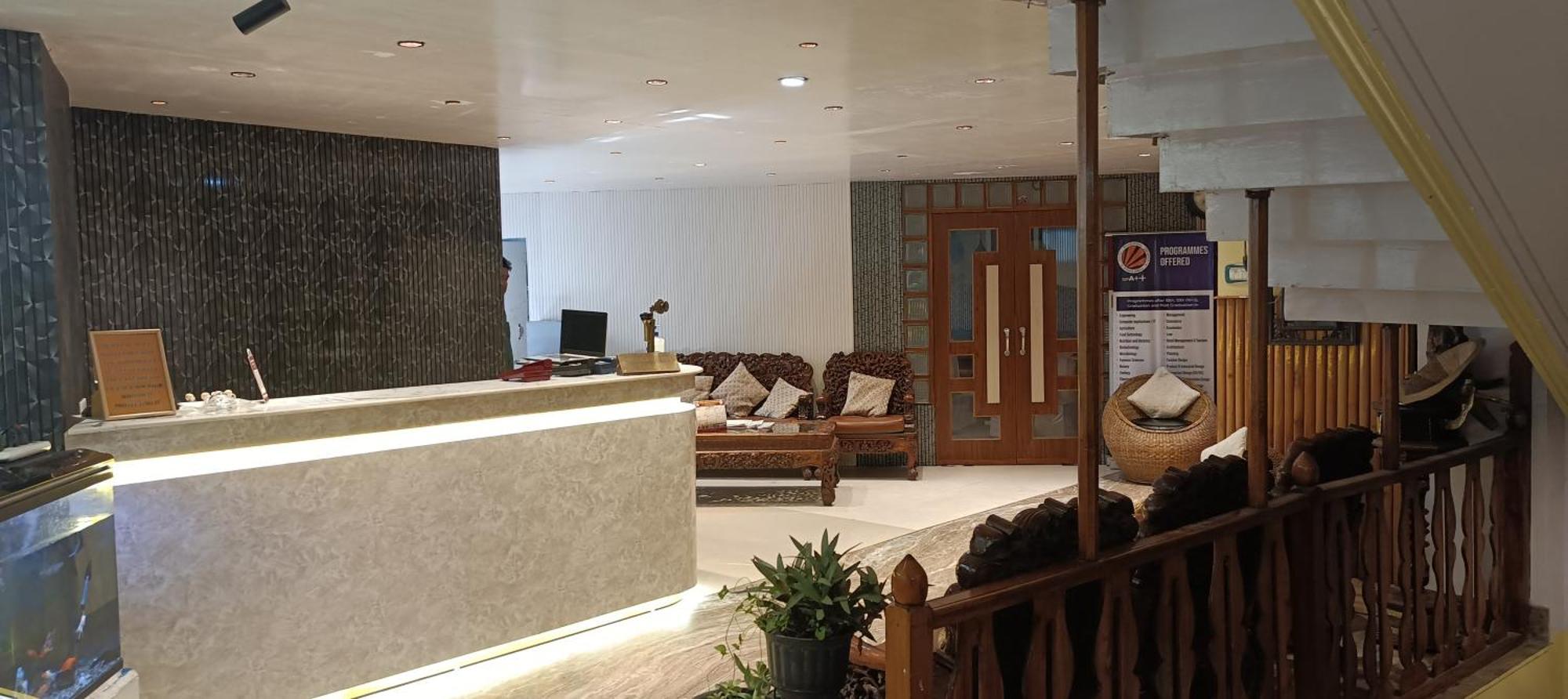 Hotel Assembly Shillong Luaran gambar