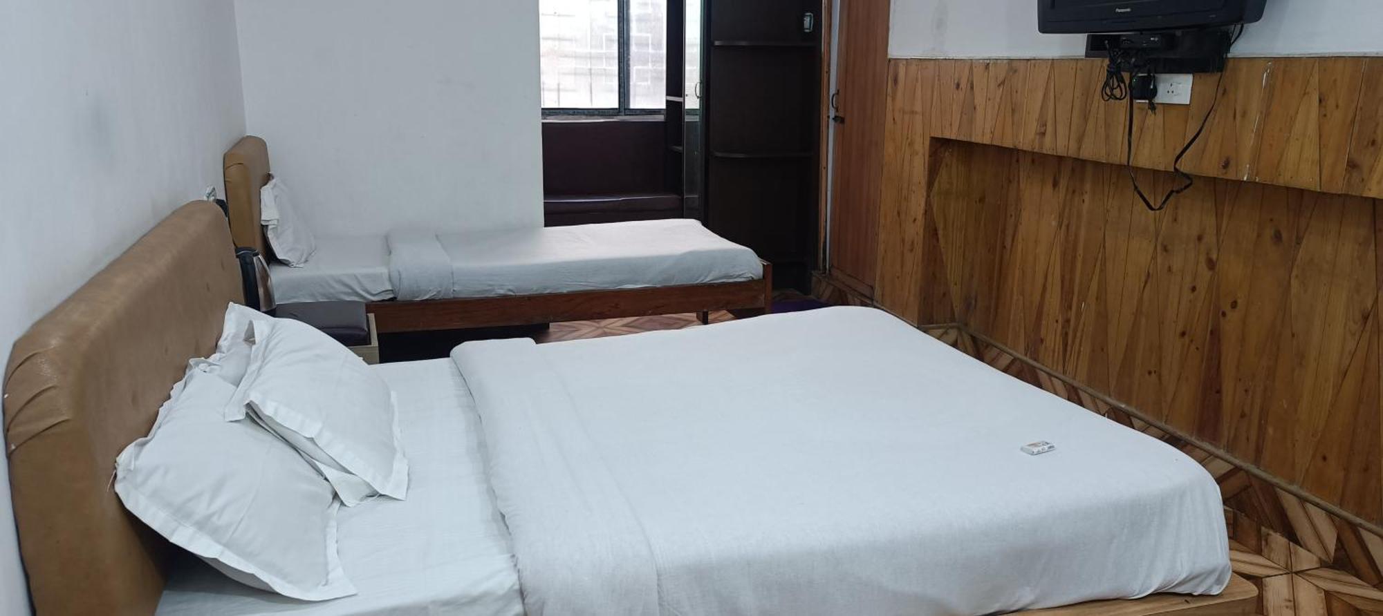 Hotel Assembly Shillong Luaran gambar