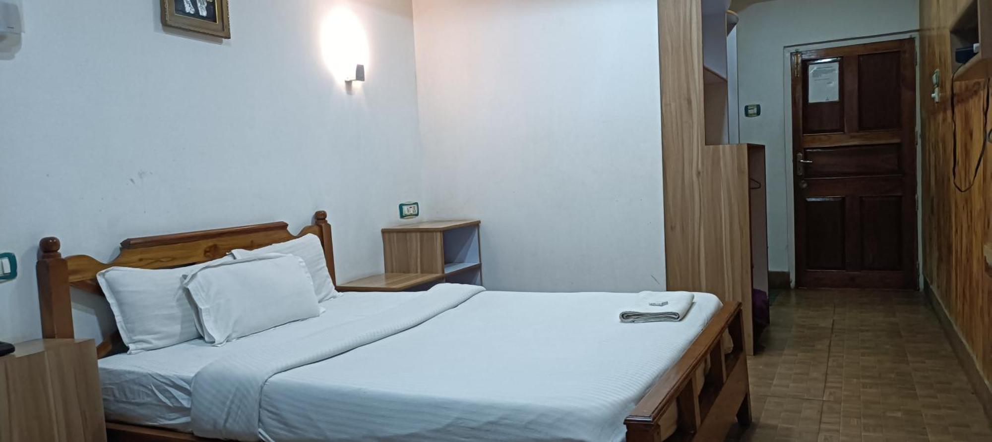 Hotel Assembly Shillong Luaran gambar